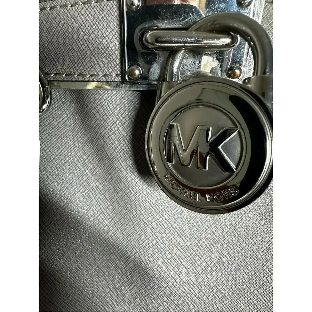 MICHAEL KORS there are